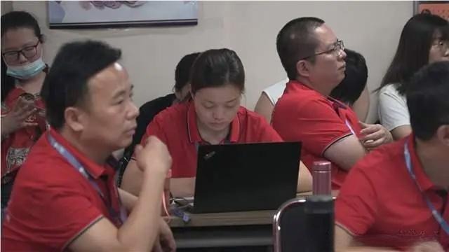 扒皮师培训