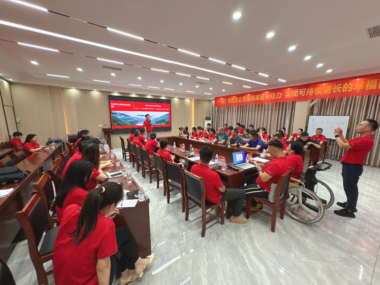 借力牛商争霸赛东风，膝清堂深耕武汉大健康市场