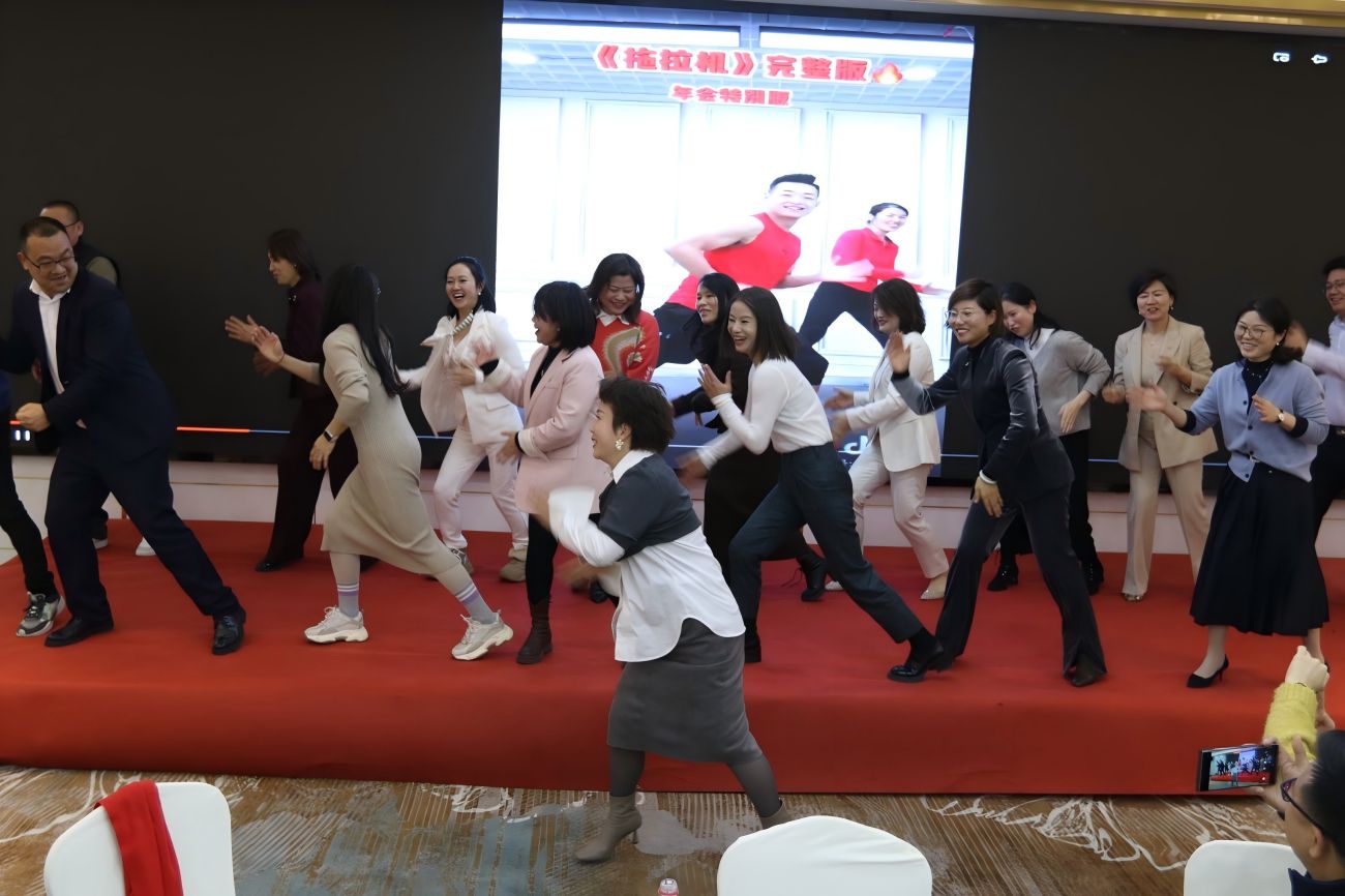 中场休息的互动时间